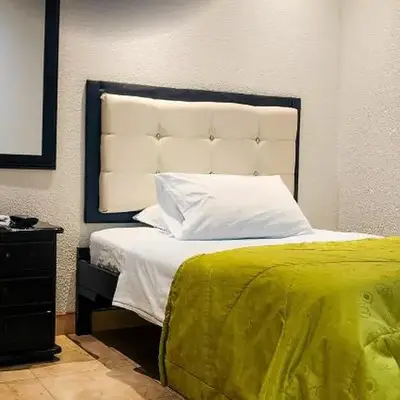 Paraíso Dorado - Hotel Express