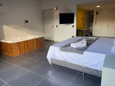 Gallery image of Hermoso loft con jacuzzi y balcon in Envigado
