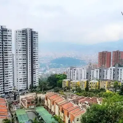 RentalsOP AN01 Apto cerca al lleras con balcon y piscina climatizada